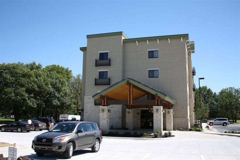 Parkwood Inn & Suites Μανχάταν Εξωτερικό φωτογραφία